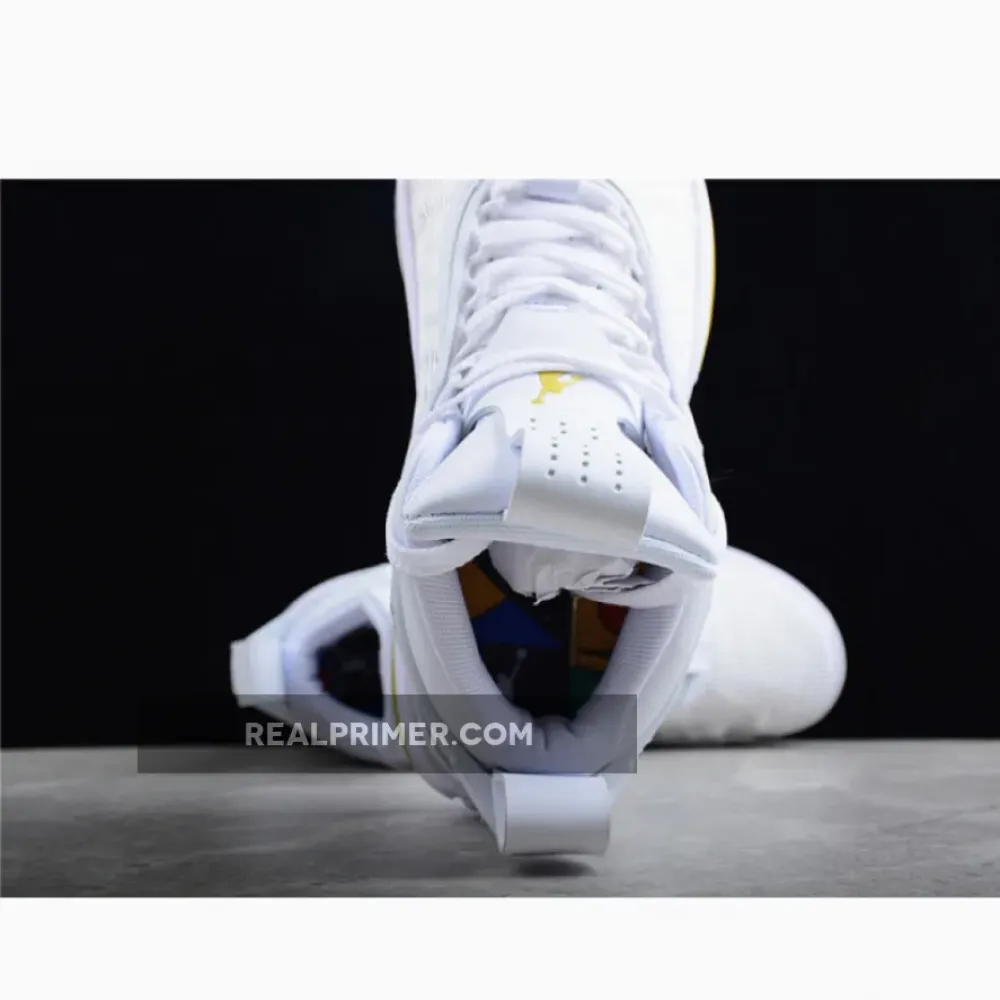 AIR JORDAN 36 SE PF GLORY WHITE/BLACK/GAME ROYAL/METALLIC GOLD DM7580-100