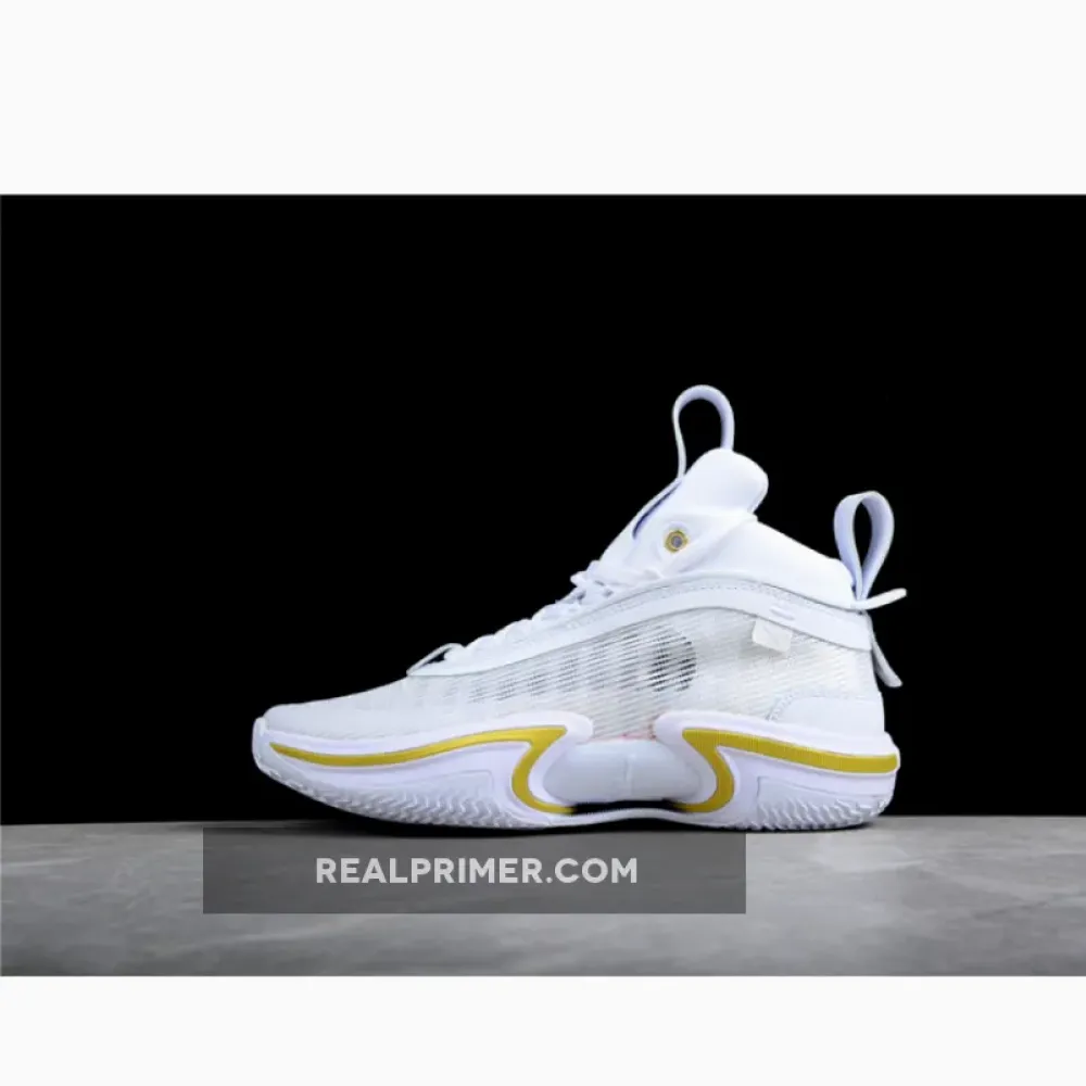 AIR JORDAN 36 SE PF GLORY WHITE/BLACK/GAME ROYAL/METALLIC GOLD DM7580-100