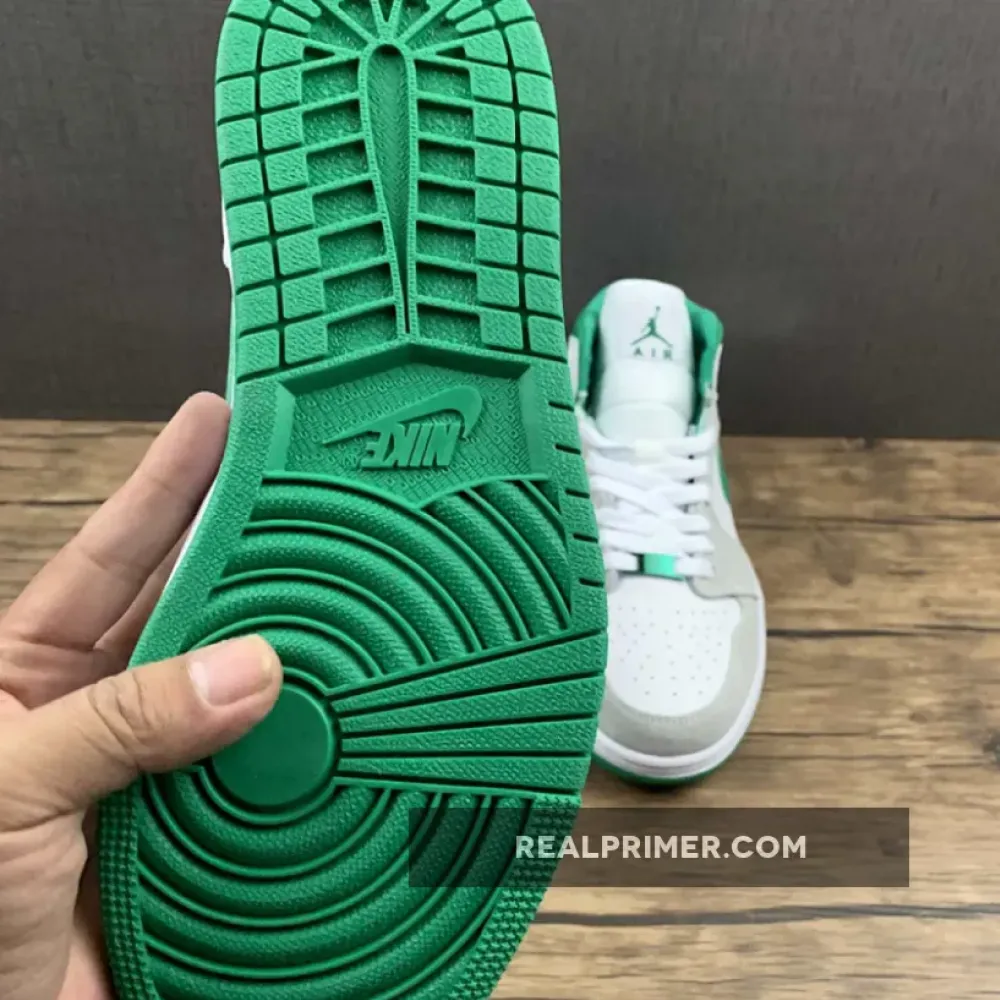 AIR JORDAN 1 MID SE WHITE/LIGHT SMOKE GREY/PINE GREEN DC7294-103