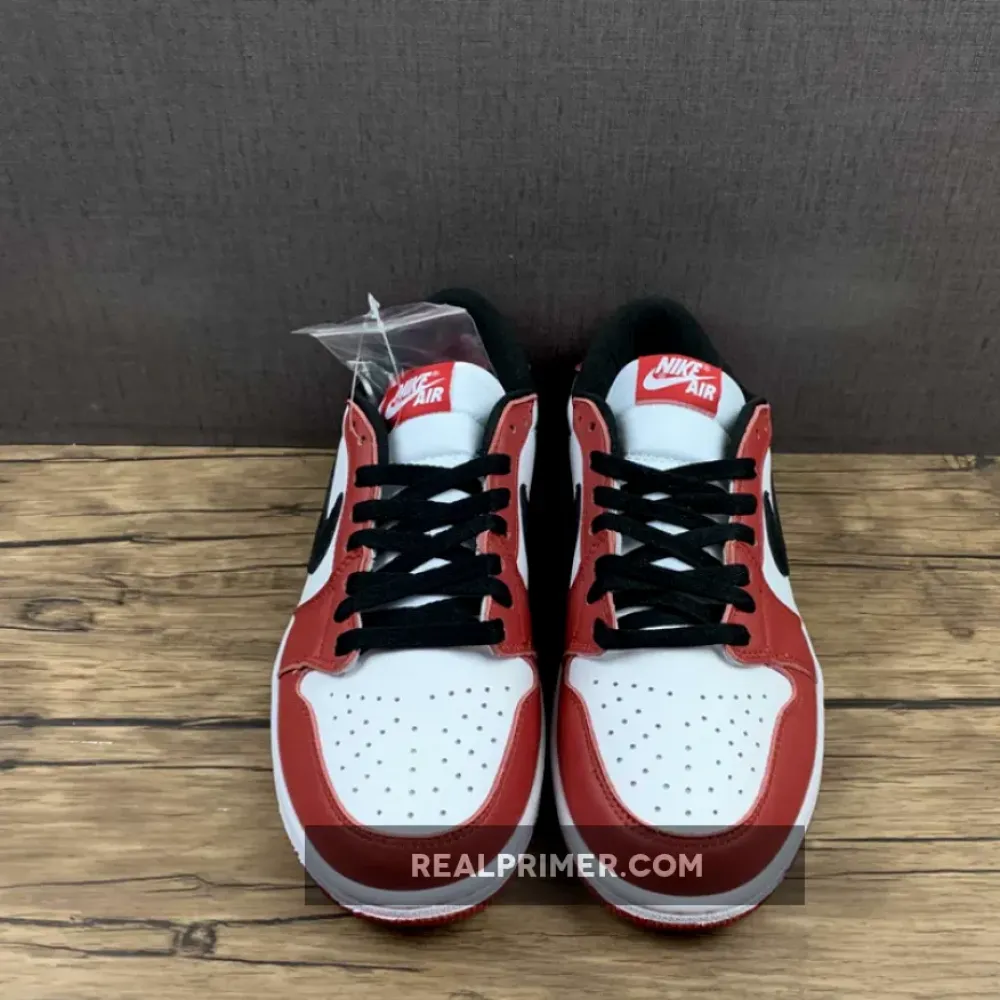 AIR JORDAN 1 RETRO LOW OG CHICAGO VARSITY RED/BLACK-WHITE 705329-600