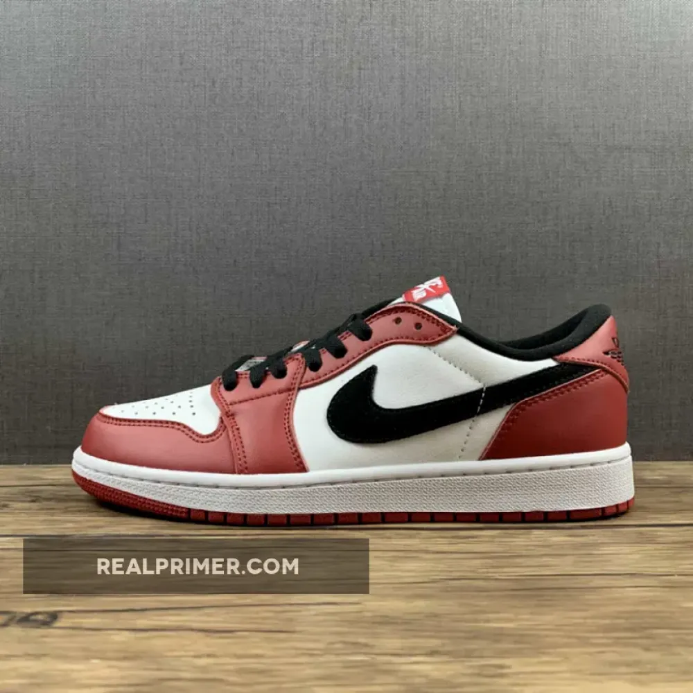 AIR JORDAN 1 RETRO LOW OG CHICAGO VARSITY RED/BLACK-WHITE 705329-600