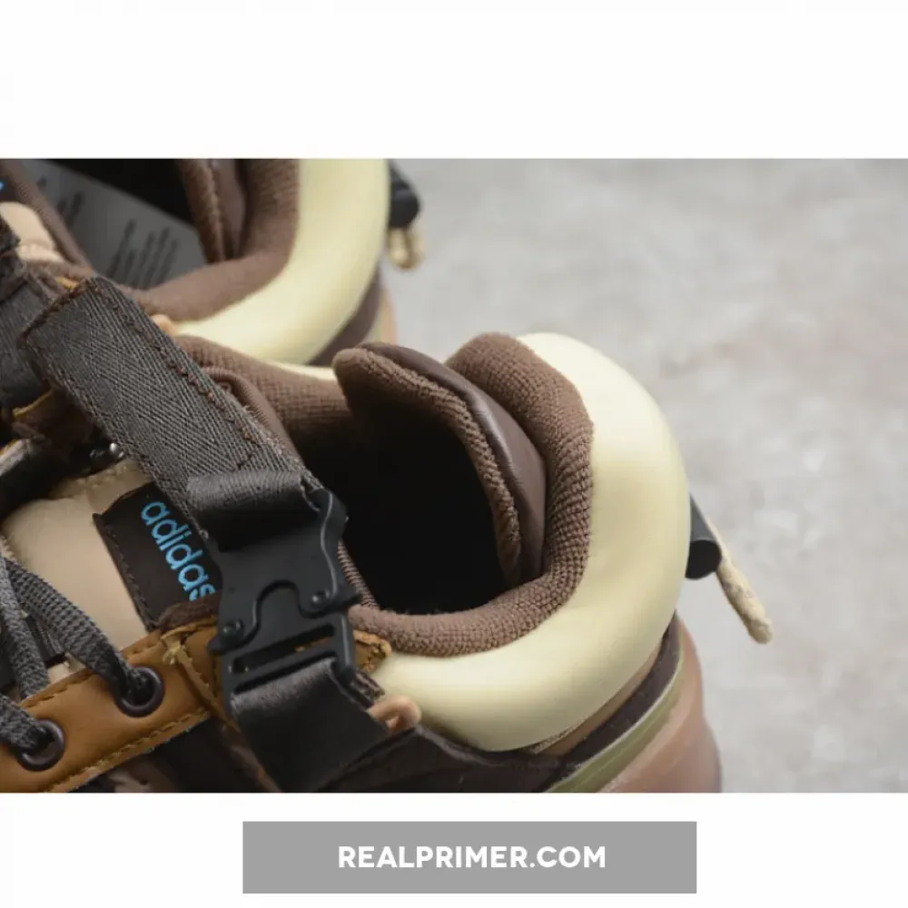 BAD BUNNY X FORUM BUCKLE LOW THE FIRST CAFE CARDBOARD/SUPPLIER COLOUR/MESA GW0264