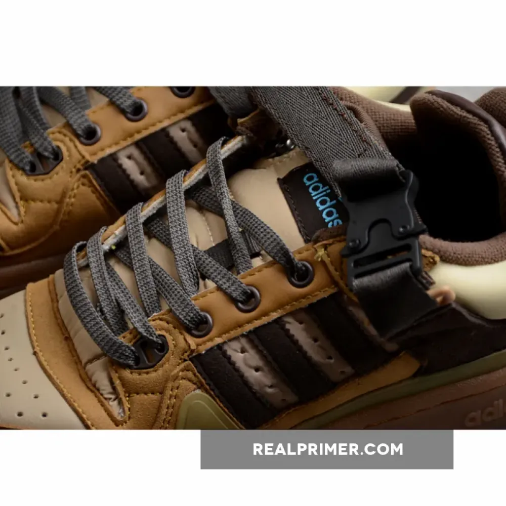 BAD BUNNY X FORUM BUCKLE LOW THE FIRST CAFE CARDBOARD/SUPPLIER COLOUR/MESA GW0264