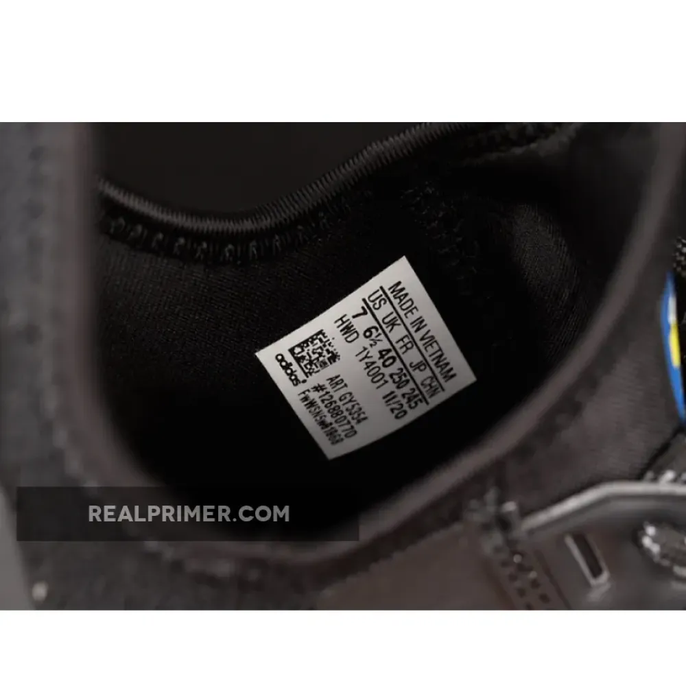 NMD_R1 V2 SHOES CORE BLACK/YELLOW GRADIENT/CORE BLACK GY5354