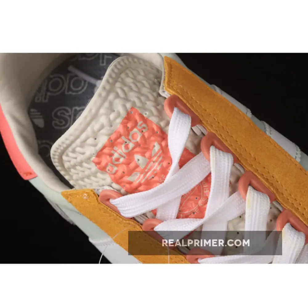 RETROPY E5 SHOES CLOUD WHITE/ORANGE-DARK GREY GY1033