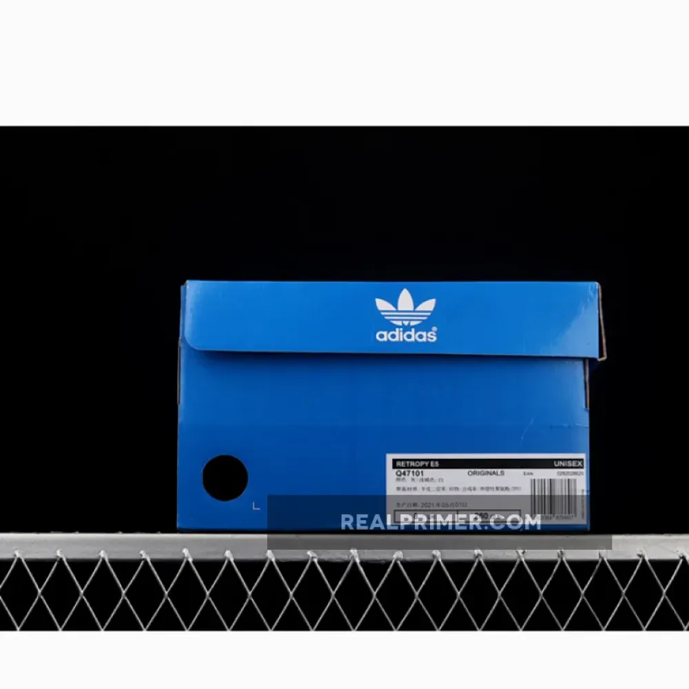 RETROPY E5 SOLID GREY MGH SOLID GREY/CLOUD WHITE/CORE BLACK Q47101