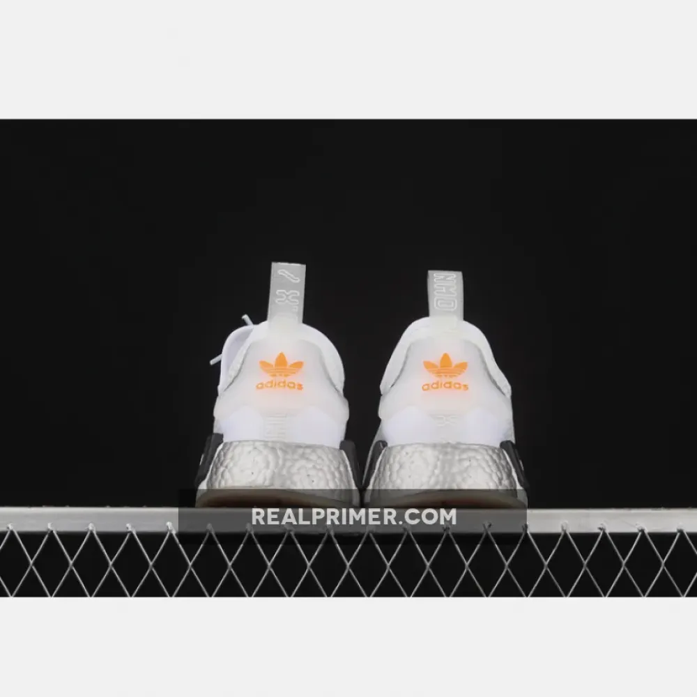 NASA X NMD_R1 SPECTOO FOOTWEAR WHITE/FOOTWEAR WHITE/CORE BLACK FX6818