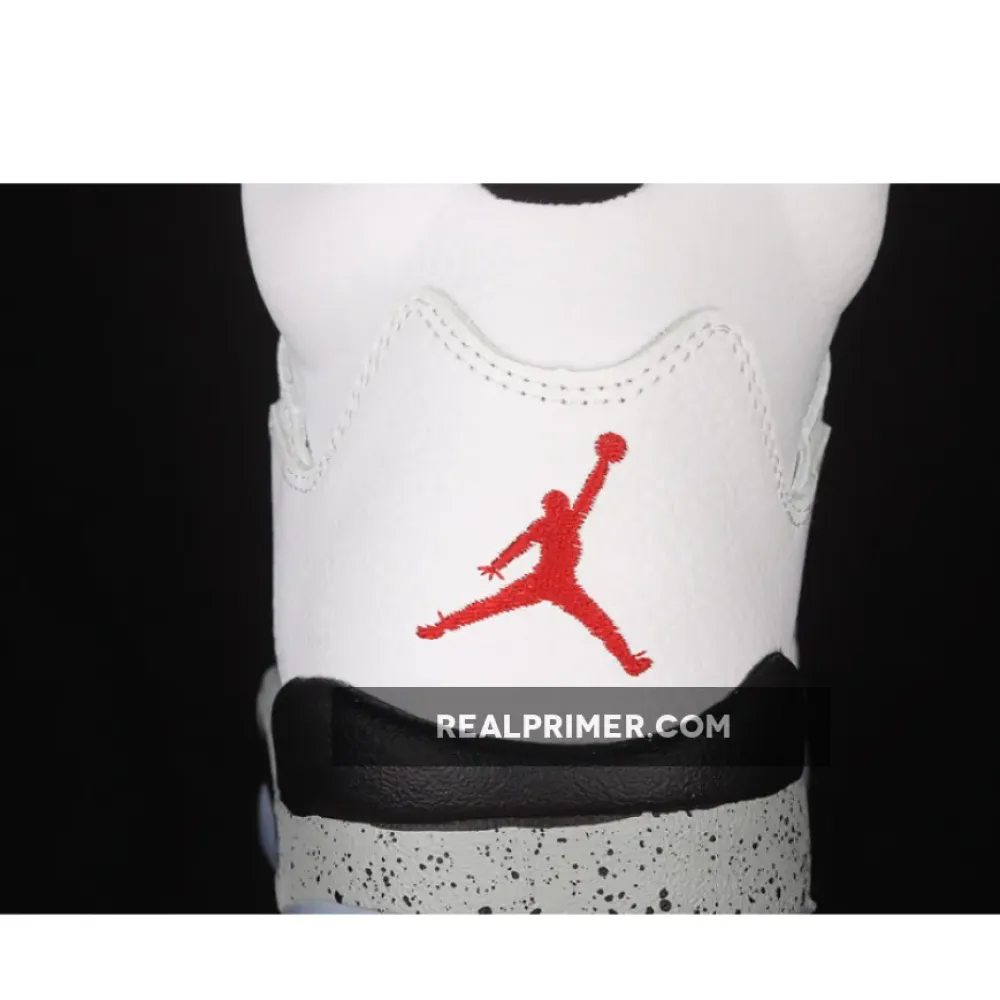 AIR JORDAN 5 RETRO WHITE CEMENT WHITE/UNIVERSITY RED-BLACK-METALLIC SILVER 136027-104
