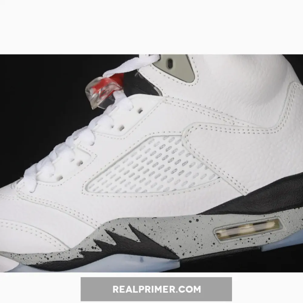 AIR JORDAN 5 RETRO WHITE CEMENT WHITE/UNIVERSITY RED-BLACK-METALLIC SILVER 136027-104