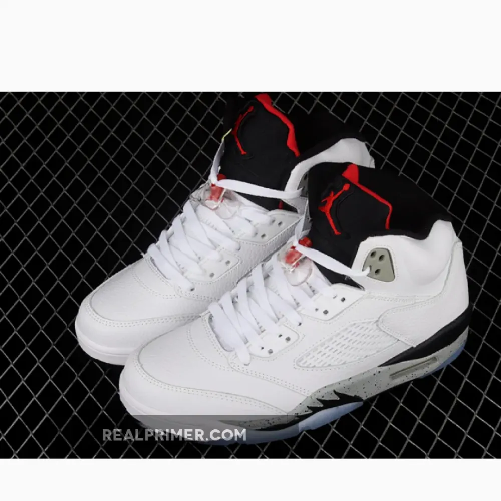 AIR JORDAN 5 RETRO WHITE CEMENT WHITE/UNIVERSITY RED-BLACK-METALLIC SILVER 136027-104