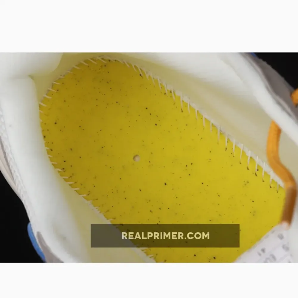 FI*LA FASHION SNEAKERS WHITE/ORANGE/LIGHT GREY