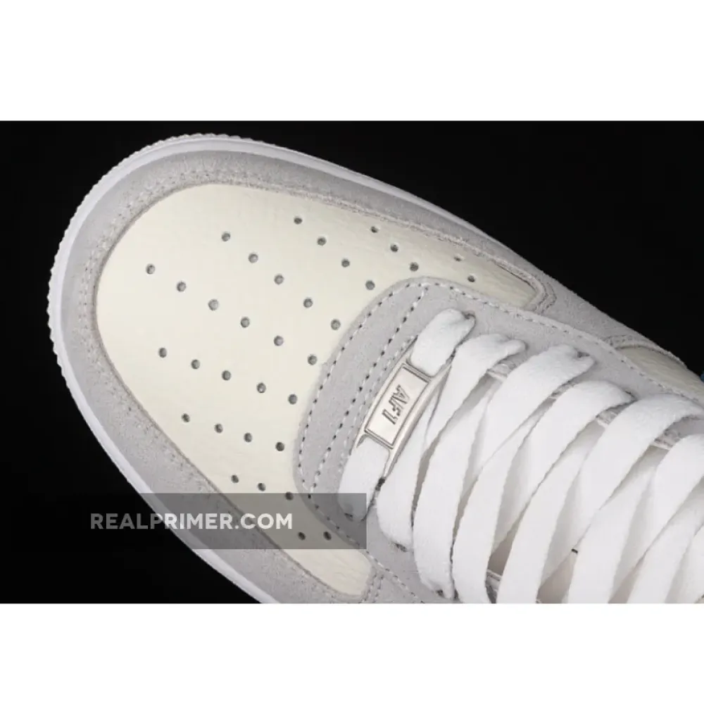 UNDEFEATED X AIR FORCE 1 LOW 5 ON IT GREY FOG/IMPERIAL BLUE DM8461-001