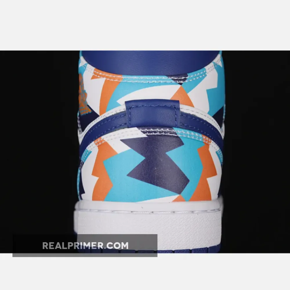 AIR JORDAN 1 MID GS GEOMETRIC PINT WHITE/WHITE/CONCORD/CHLORINE BLUE 555112-105