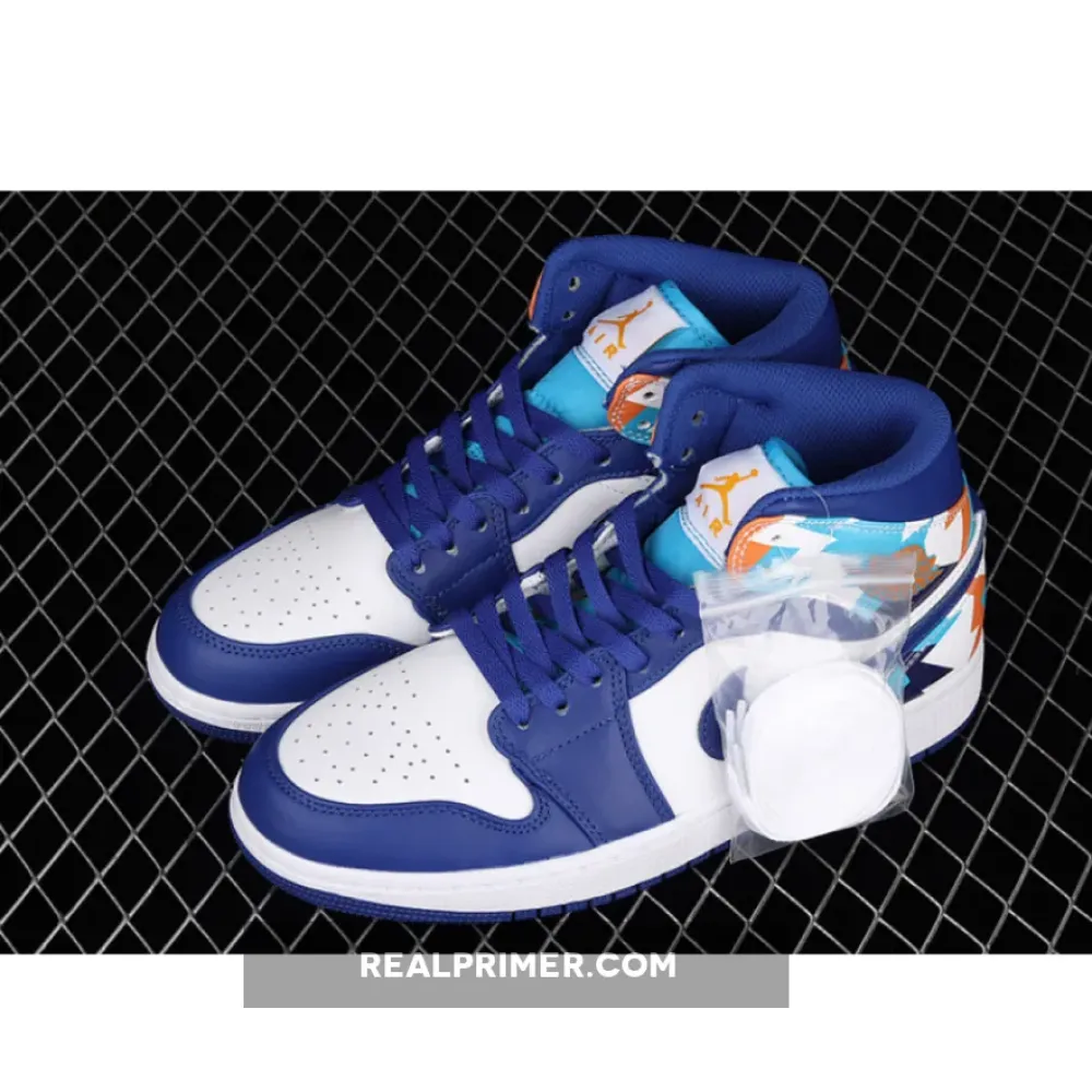AIR JORDAN 1 MID GS GEOMETRIC PINT WHITE/WHITE/CONCORD/CHLORINE BLUE 555112-105