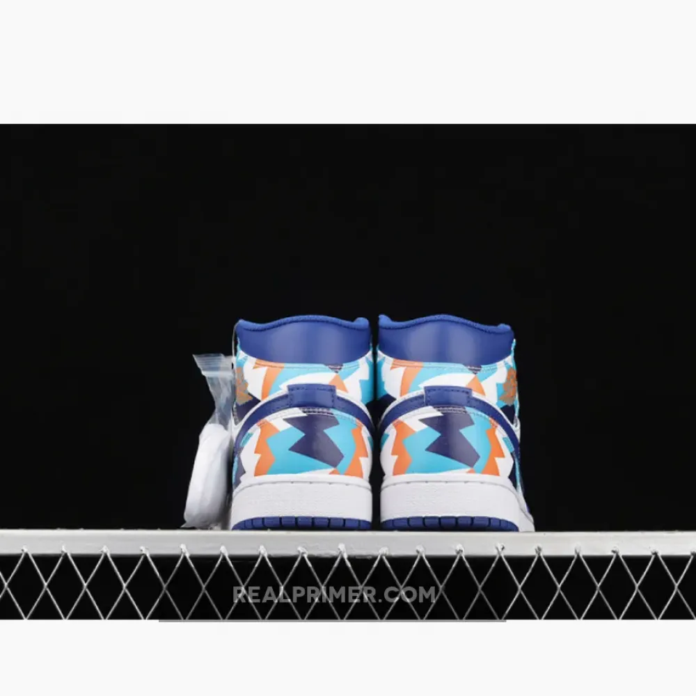 AIR JORDAN 1 MID GS GEOMETRIC PINT WHITE/WHITE/CONCORD/CHLORINE BLUE 555112-105