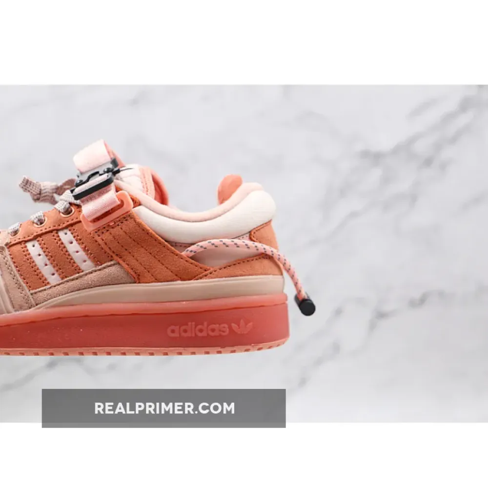 BAD BUNNY X FORUM BUCKLE LOW EASTER EGG ICEY PINK/BLUSH/TRACE PINK GW0265