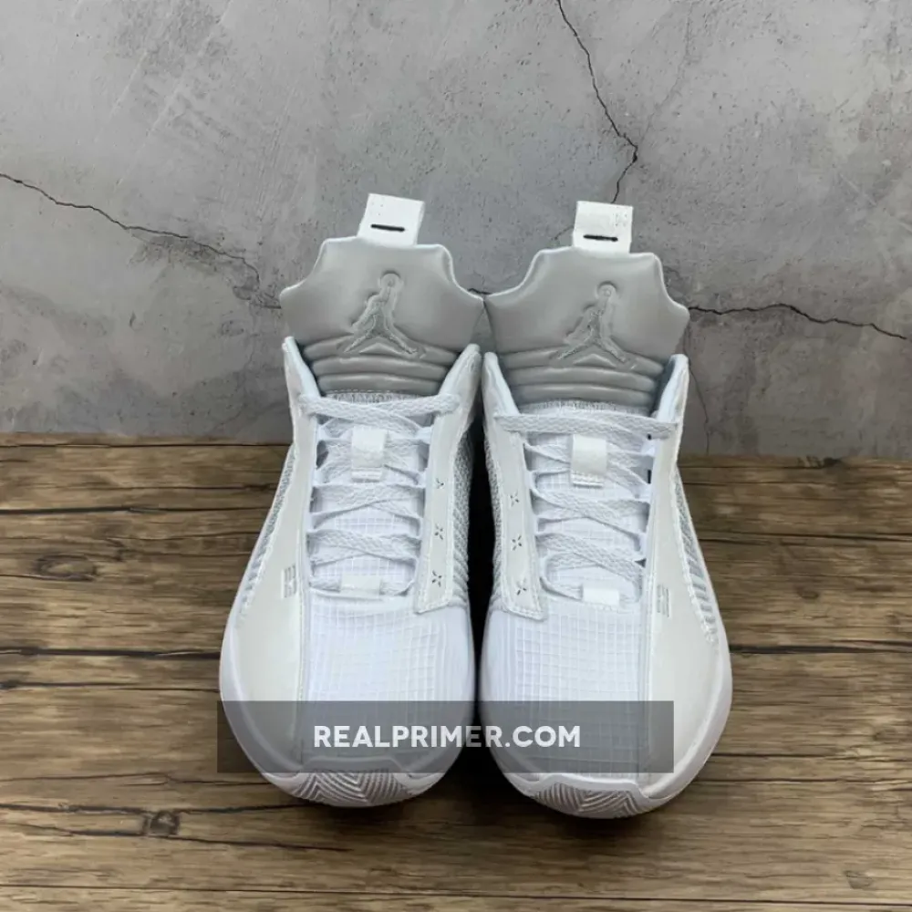 AIR JORDAN 35 LOW PF WHITE/WHITE/METALLIC SILVER CW2459-100