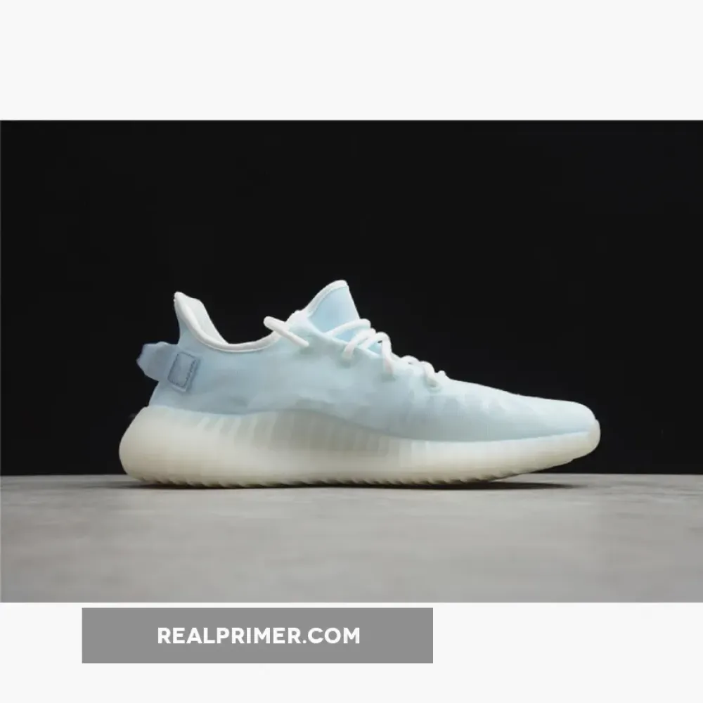 YEEZY BOOST 350 V2 MONO ICE MONO ICE/MONO ICE/MONO ICE GW2869