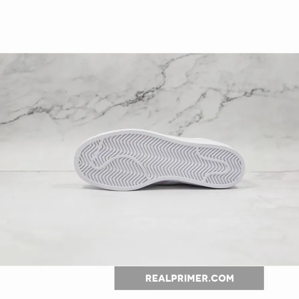 SUPERSTAR SHOES FOOTWEAR WHITE/FOOTWEAR WHITE/METALLIC SILVER AQ6278