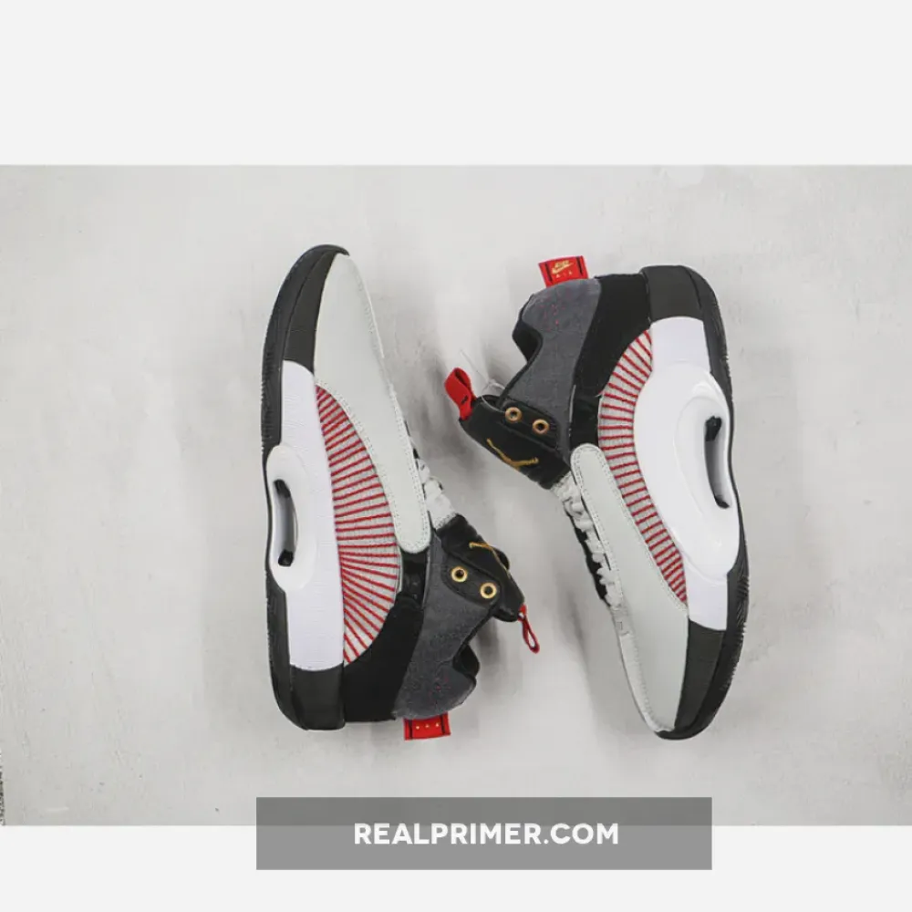 TITAN X AIR JORDAN 35 10TH ANNIVERSARY BLACK/METALLIC GOLD/SAIL DD4701-001