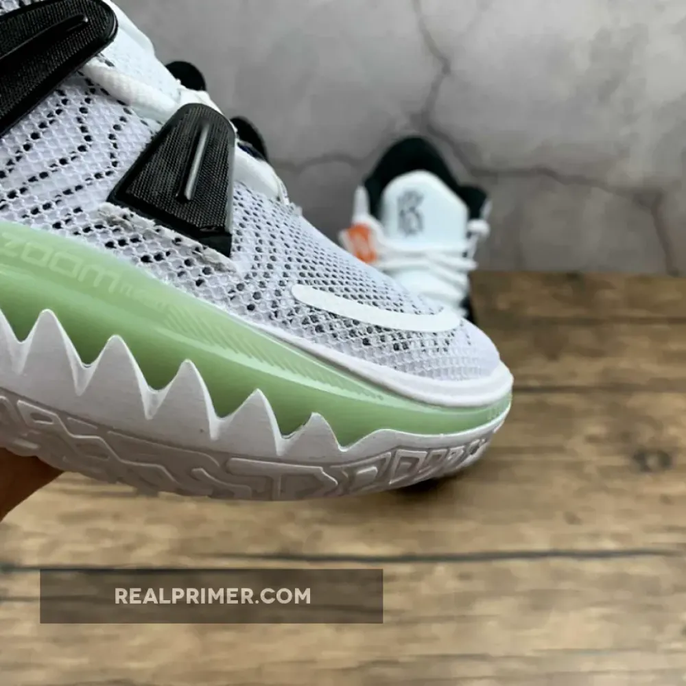 KYRIE 7 EP HIP HOP WHITE/BLACK/GLOW/HYPER ROYAL CQ9327-100