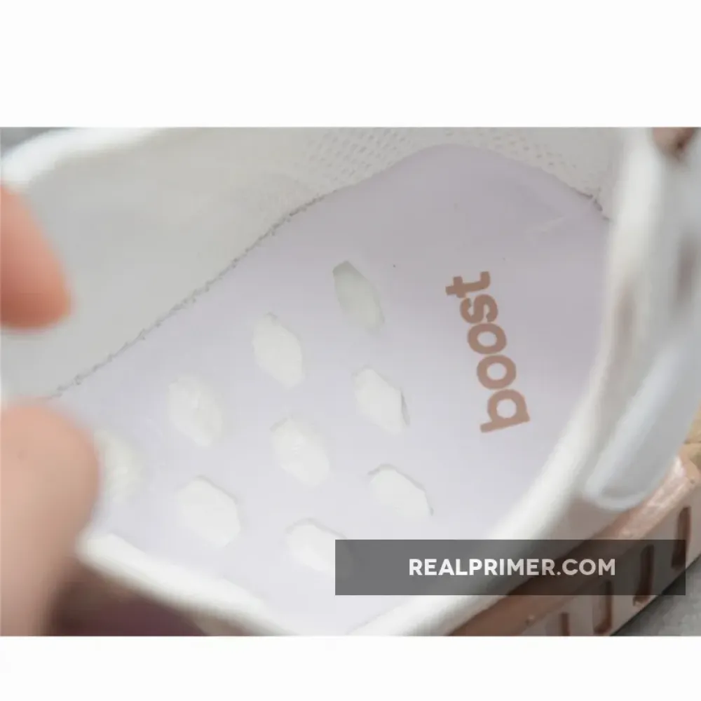 NMD_R1 SHOES CLOUD WHITE/ASH PEARL/CLOUD WHITE FV2475