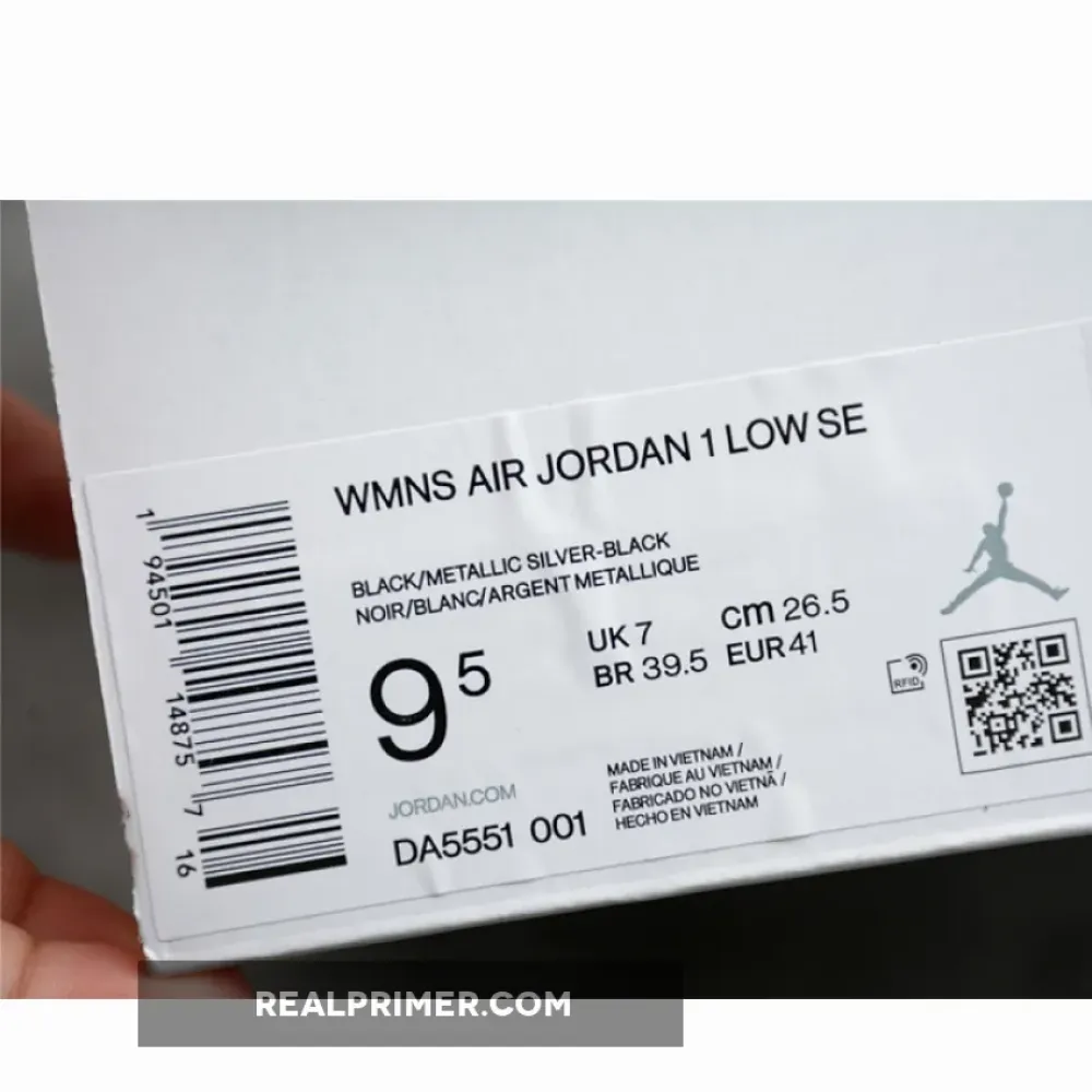 CJ AIR JORDAN 1 LOW SE SILVER TOE BLACK/METALLIC SILVER/WHITE DA5551 001