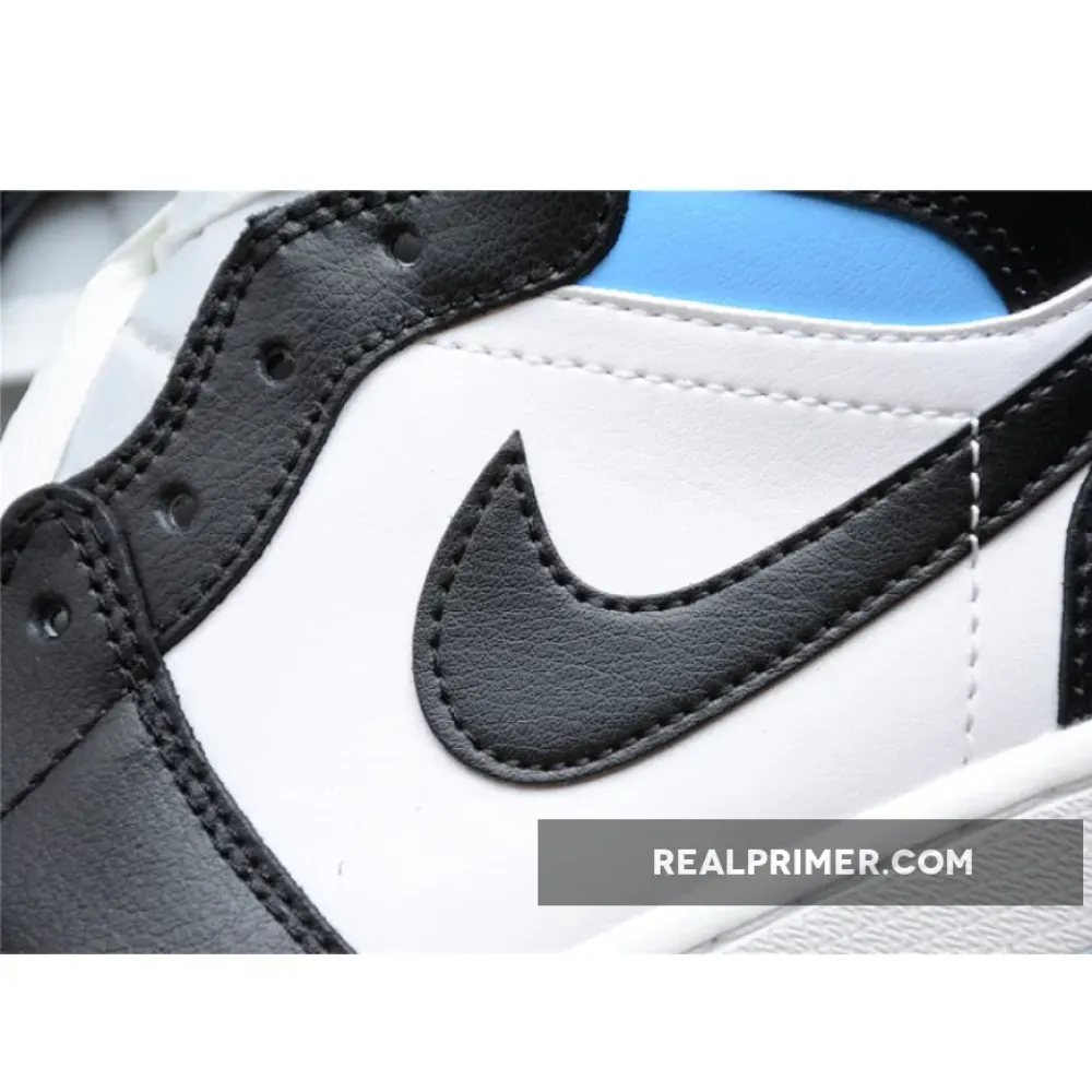 CJ AIR JORDAN 1 MID WHITE/UNIVERSITY BLUE/BLACK BQ6472-102