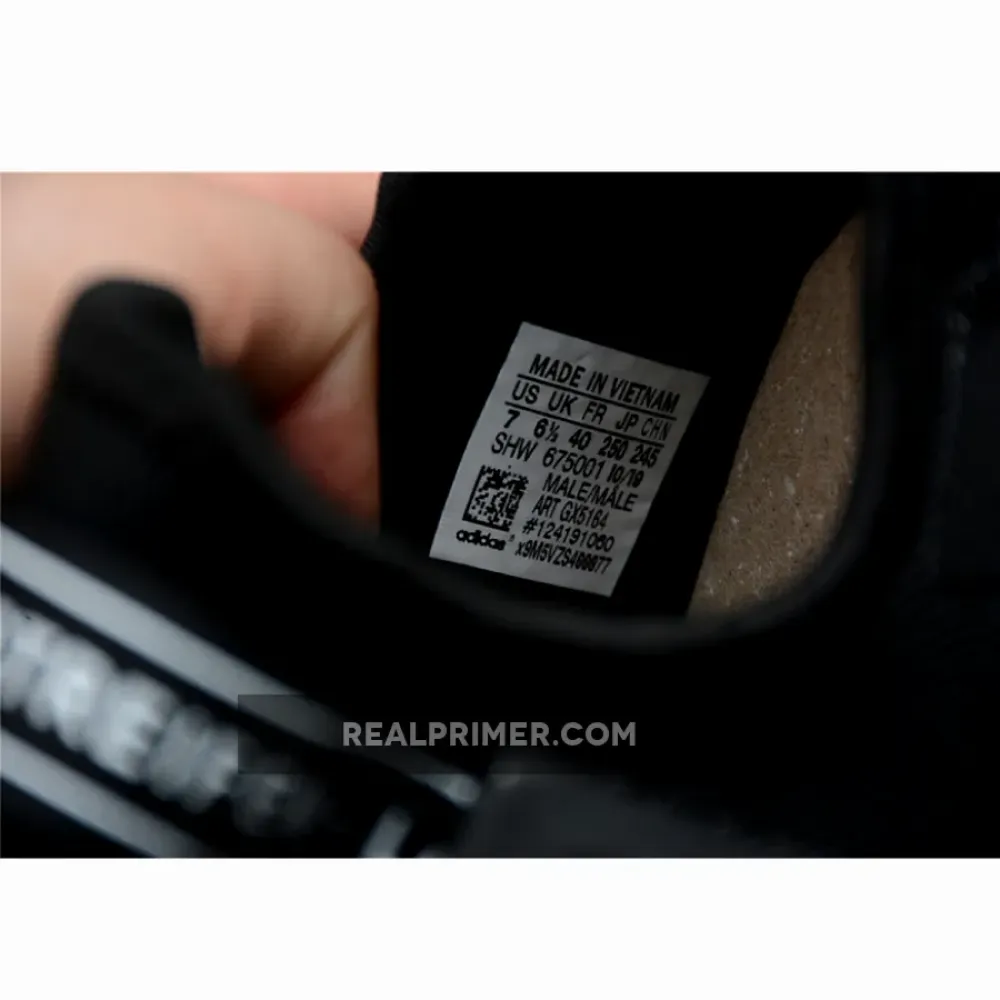 NMD_R1 V2 SHOES CORE BLACK/SUPPLIER COLOUR/CLOUD WHITE GX5164