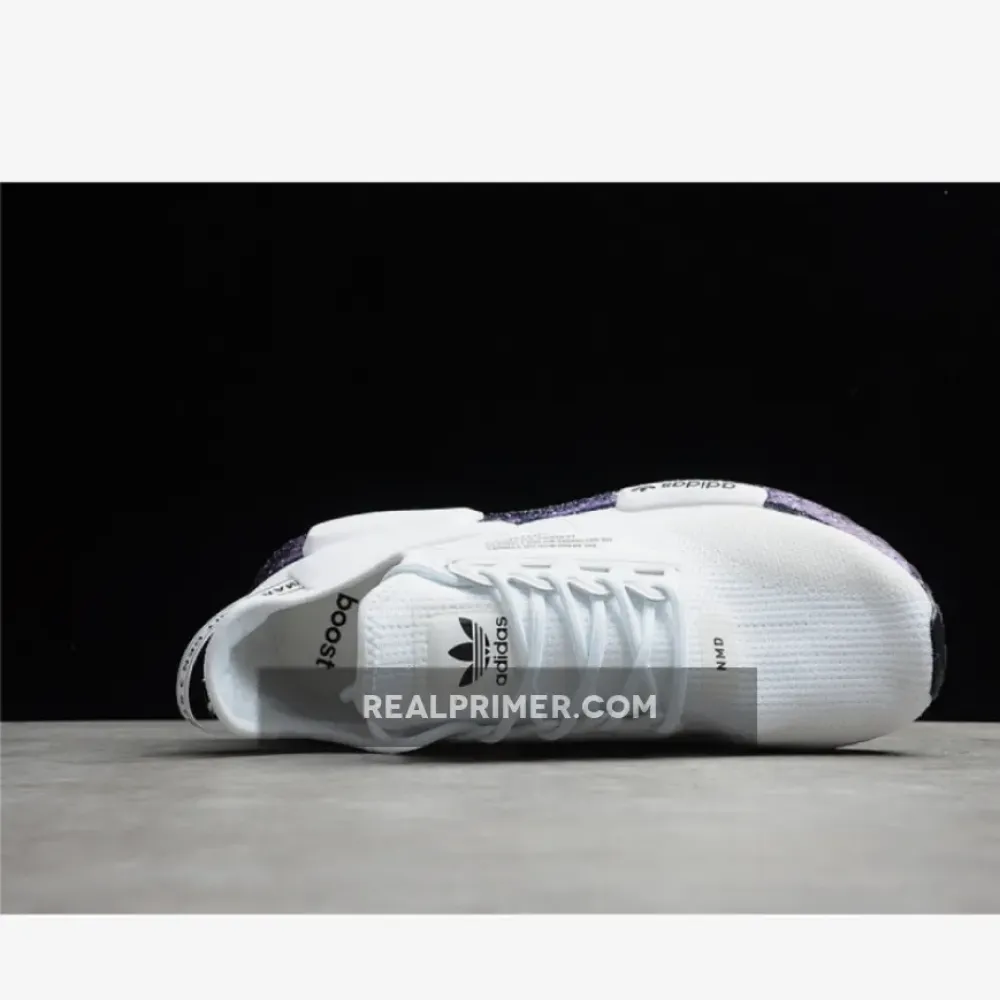 NMD_R1 V2 SHOES CORE BLACK/SUPPLIER COLOUR/CLOUD WHITE GX5163