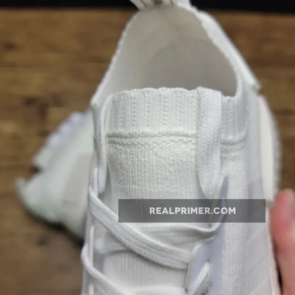 NMD_R1 PRIMEKNIT JAPAN FOOTWEAR WHITE/FOOTWEAR WHITE/FOOTWEAR WHITE BZ0221