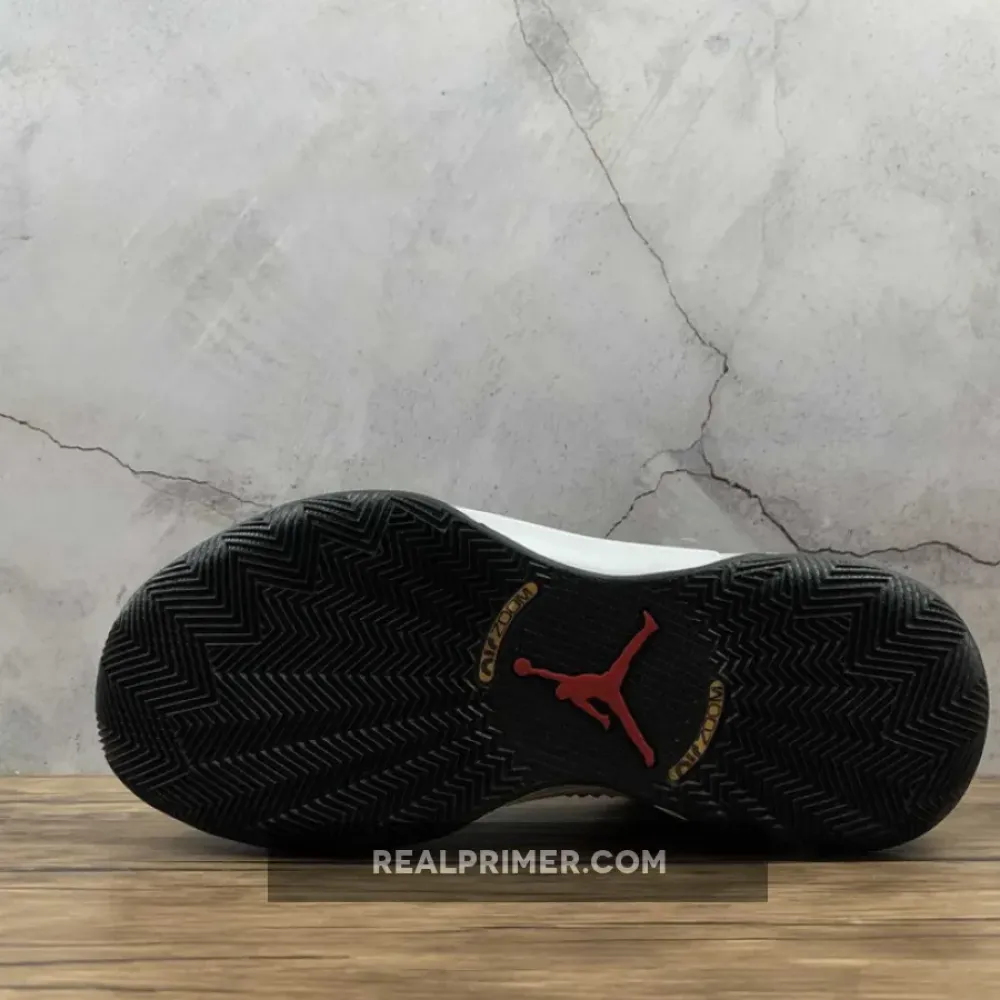 TITAN X AIR JORDAN 35 10TH ANNIVERSARY BLACK/METALLIC GOLD/SAIL DD4701-001