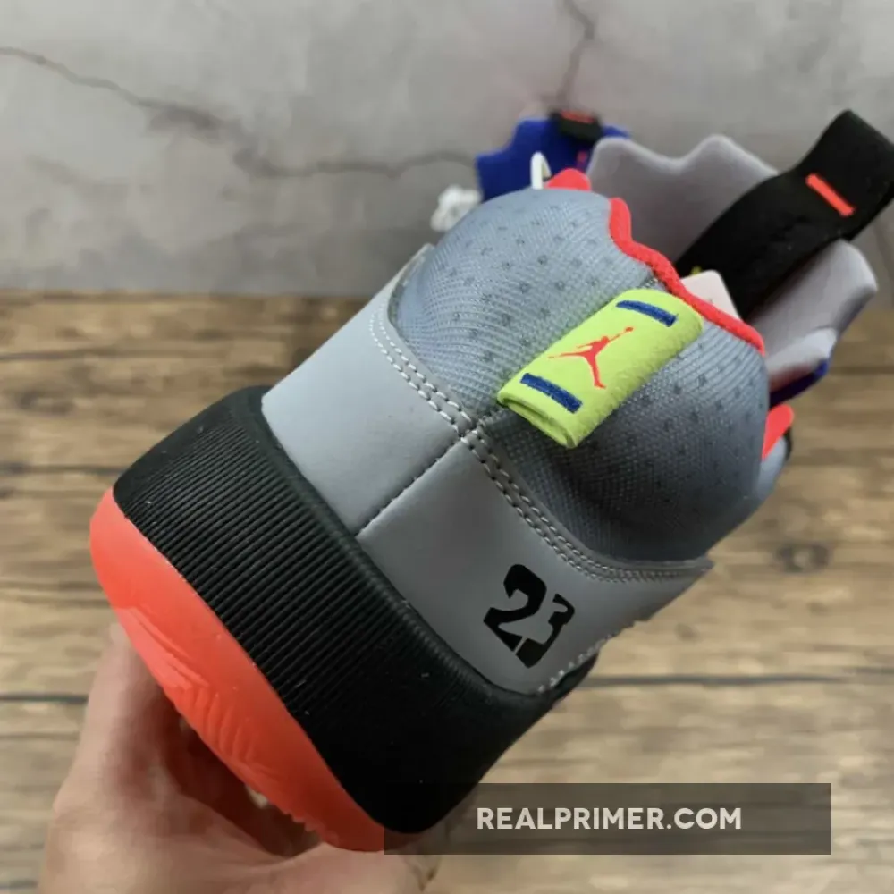 AIR JORDAN 35 SP PF CENTER OF GRAVITY GLACIER GREY/LASER CRIMSON DC1493-001