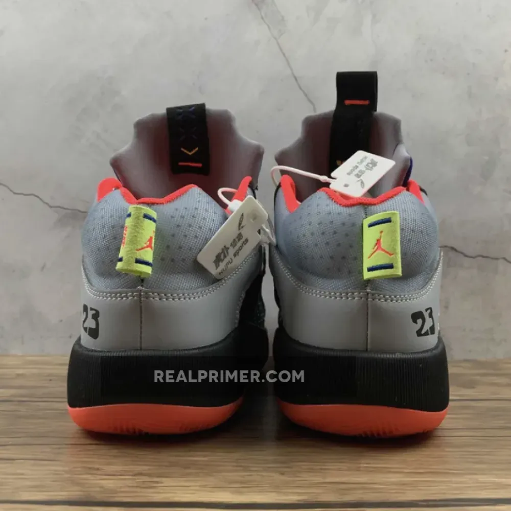 AIR JORDAN 35 SP PF CENTER OF GRAVITY GLACIER GREY/LASER CRIMSON DC1493-001