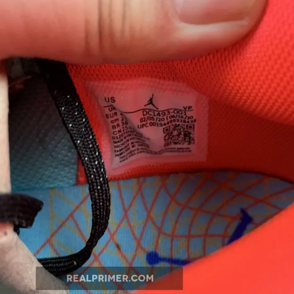 AIR JORDAN 35 SP PF CENTER OF GRAVITY GLACIER GREY/LASER CRIMSON DC1493-001