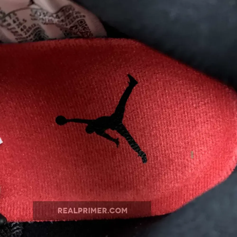 AIR JORDAN 35 DYNASTIES UNIVERSITY GOLD/BLACK/CHILE RED DD3044-700