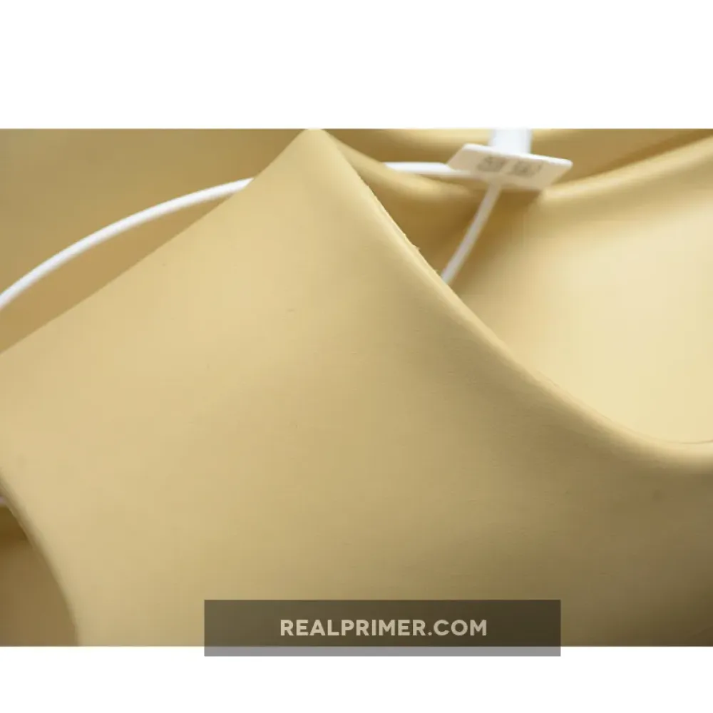 YEEZY SLIDES DESERT SAND DESERT SAND/DESERT SAND/DESERT SAND FW6344