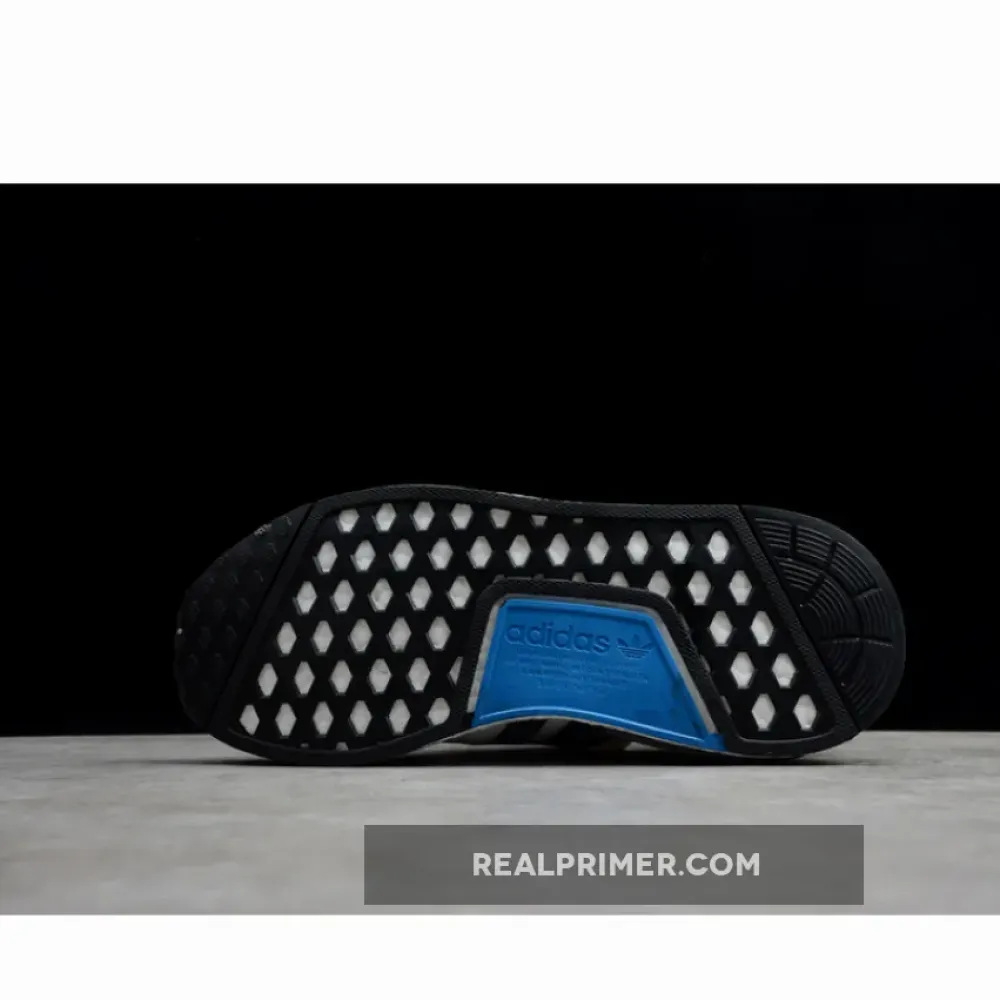 NMD R1 SHOES CLOUD WHITE/CORE BLACK/BLUE B8304