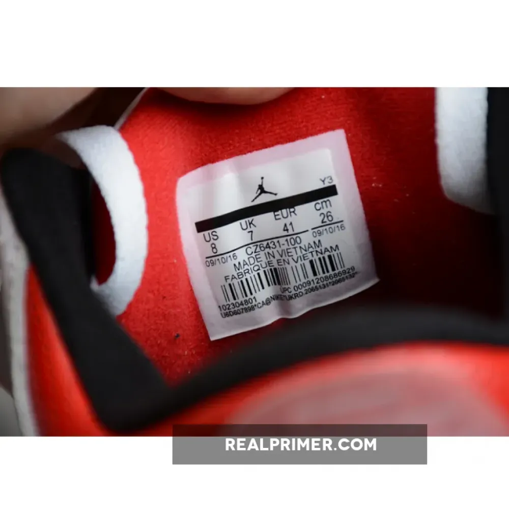 AIR JORDAN 3 SE-T WHITE/FIRE RED-BLACK CZ6431-100