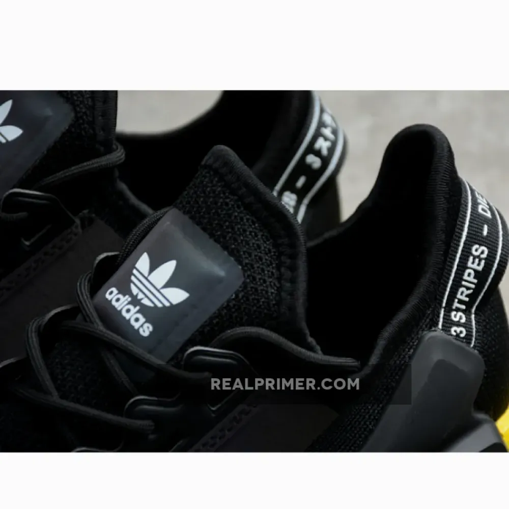 NMD R1 BOOST V2 TOKYO CORE BLACK/BLUE/YELLOW-RED FY1182