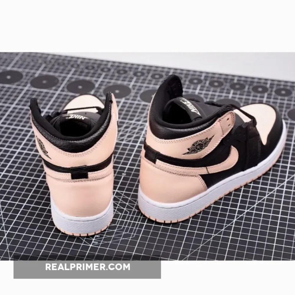 AIR JORDAN 1 RETRO HIGH GS BLACK/CRIMSON TINT-WHITE 575441-081