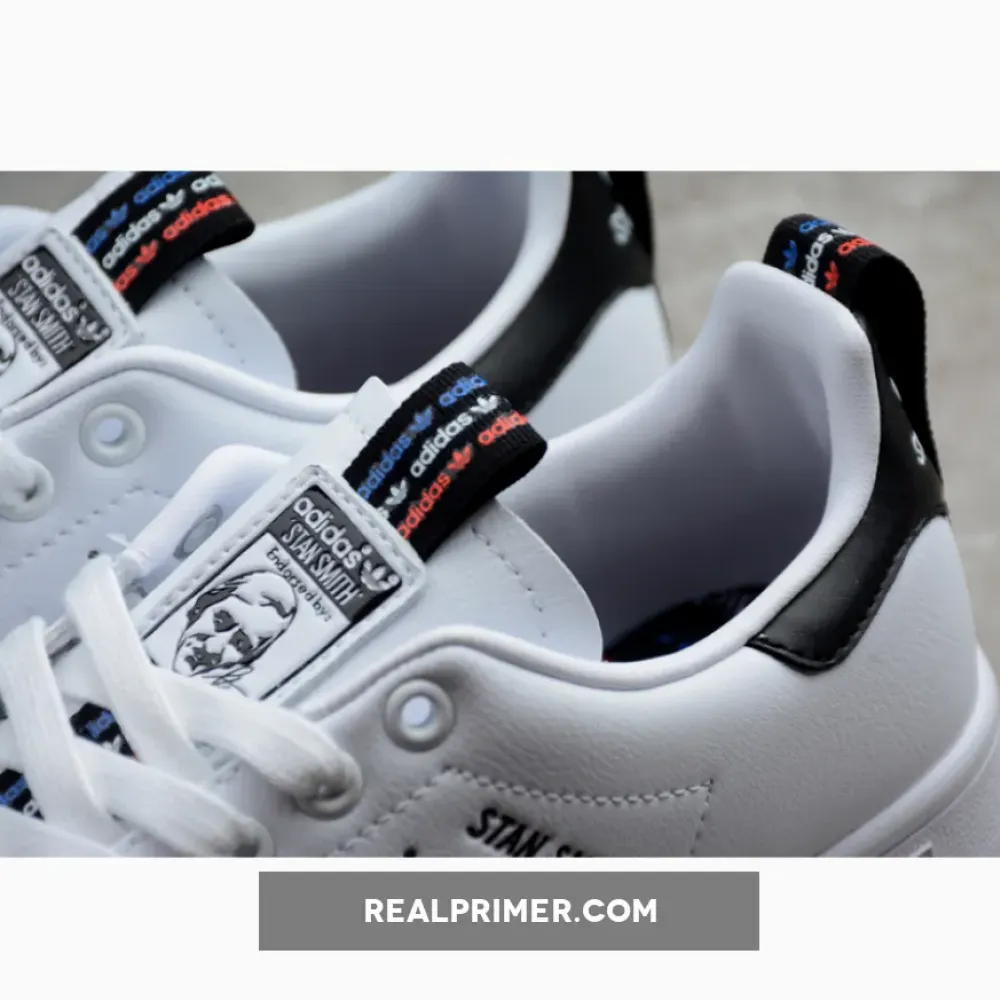 STAN SMITH SHOES CLOUD WHITE/CORE BLACK/SOLAR RED FW5814