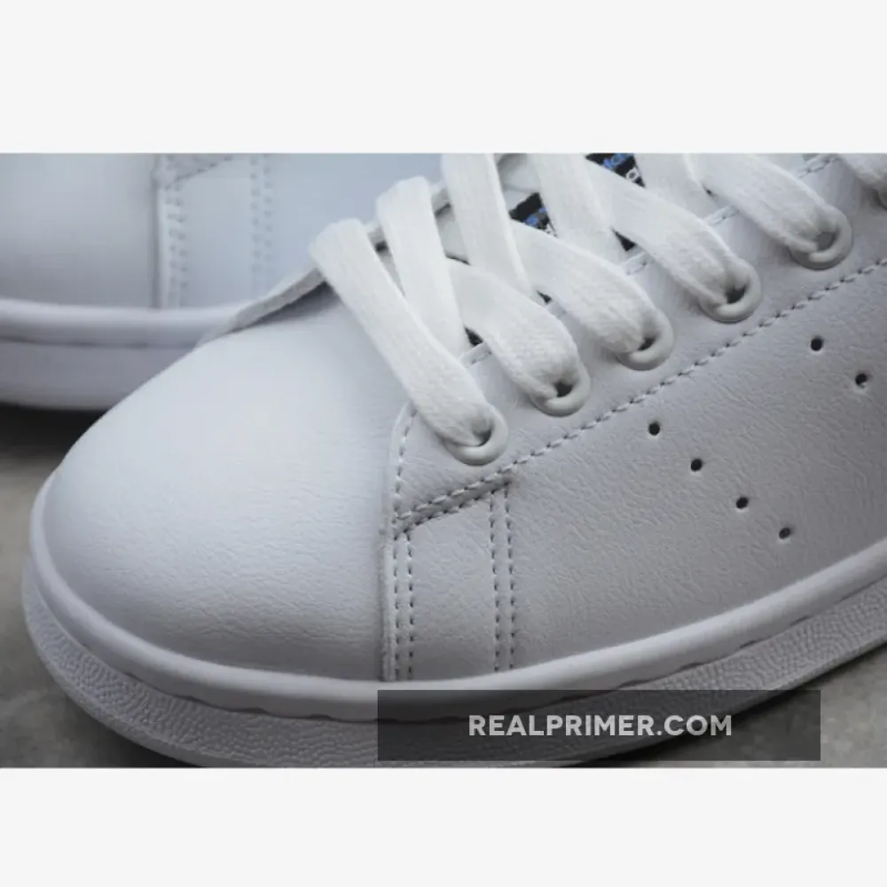 STAN SMITH SHOES CLOUD WHITE/CORE BLACK/SOLAR RED FW5814