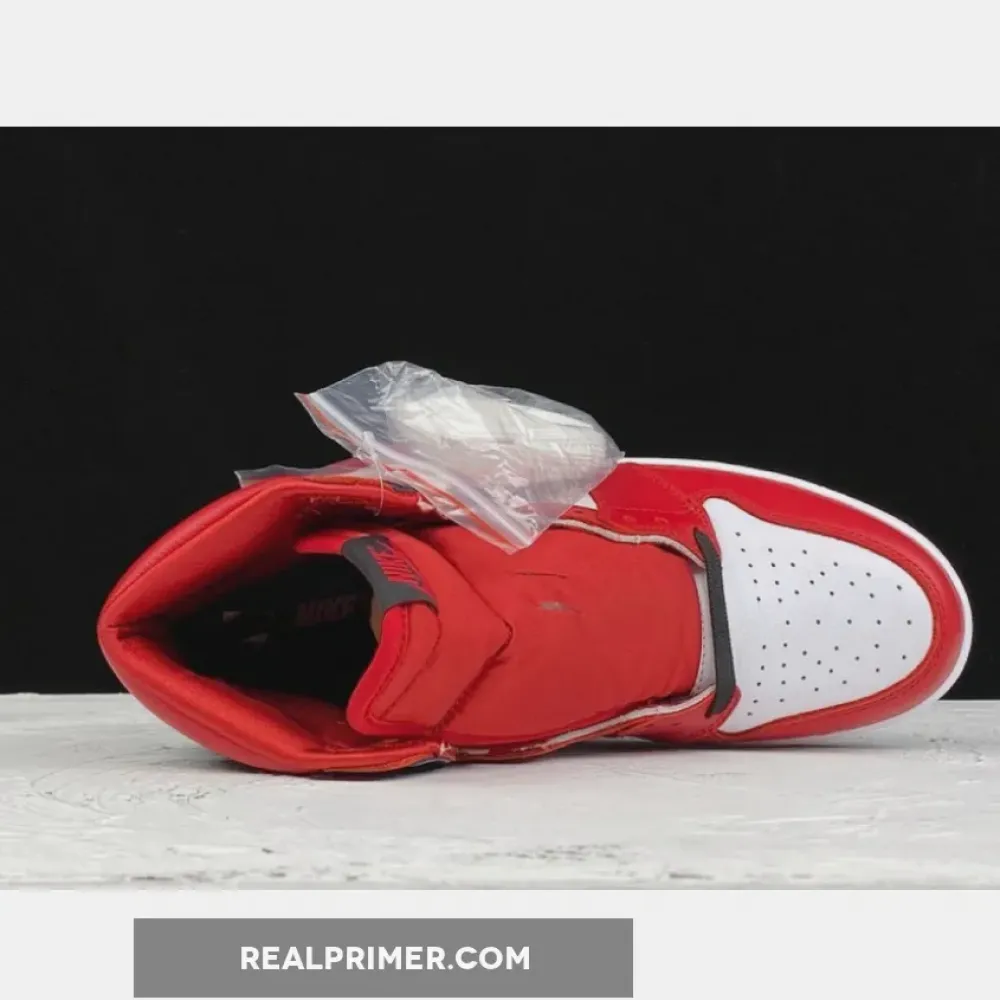 AIR JORDAN 1 RETRO HIGH SATIN SNAKE CHICAGO GYM RED/WHITE-BLACK CD0461-601