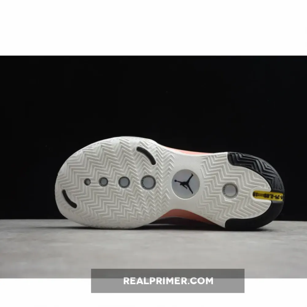 AIR JORDAN 34 PARIS MULTI-COLOR/BLACK-WHITE CZ7752-601