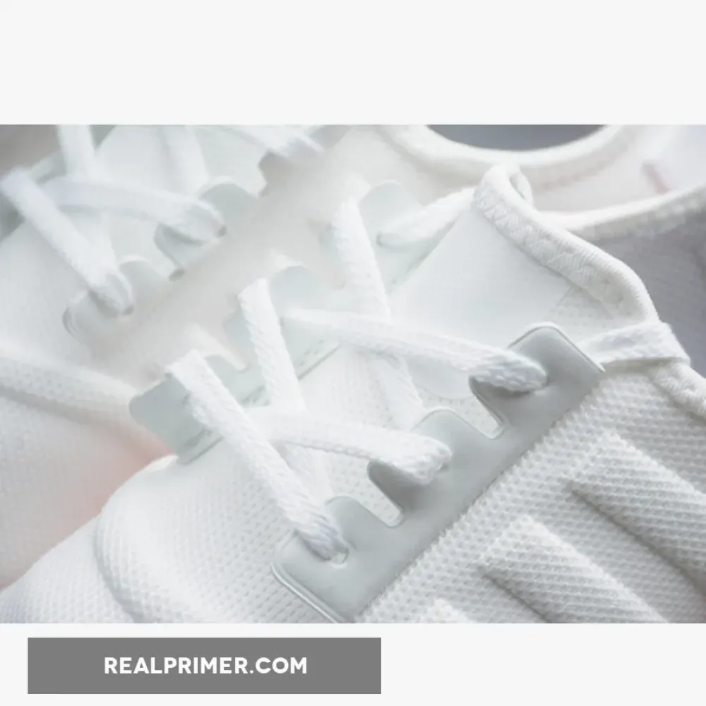 NMD_R1 SHOES CLOUD WHITE/CORE BLACK/SOLAR RED EF5860