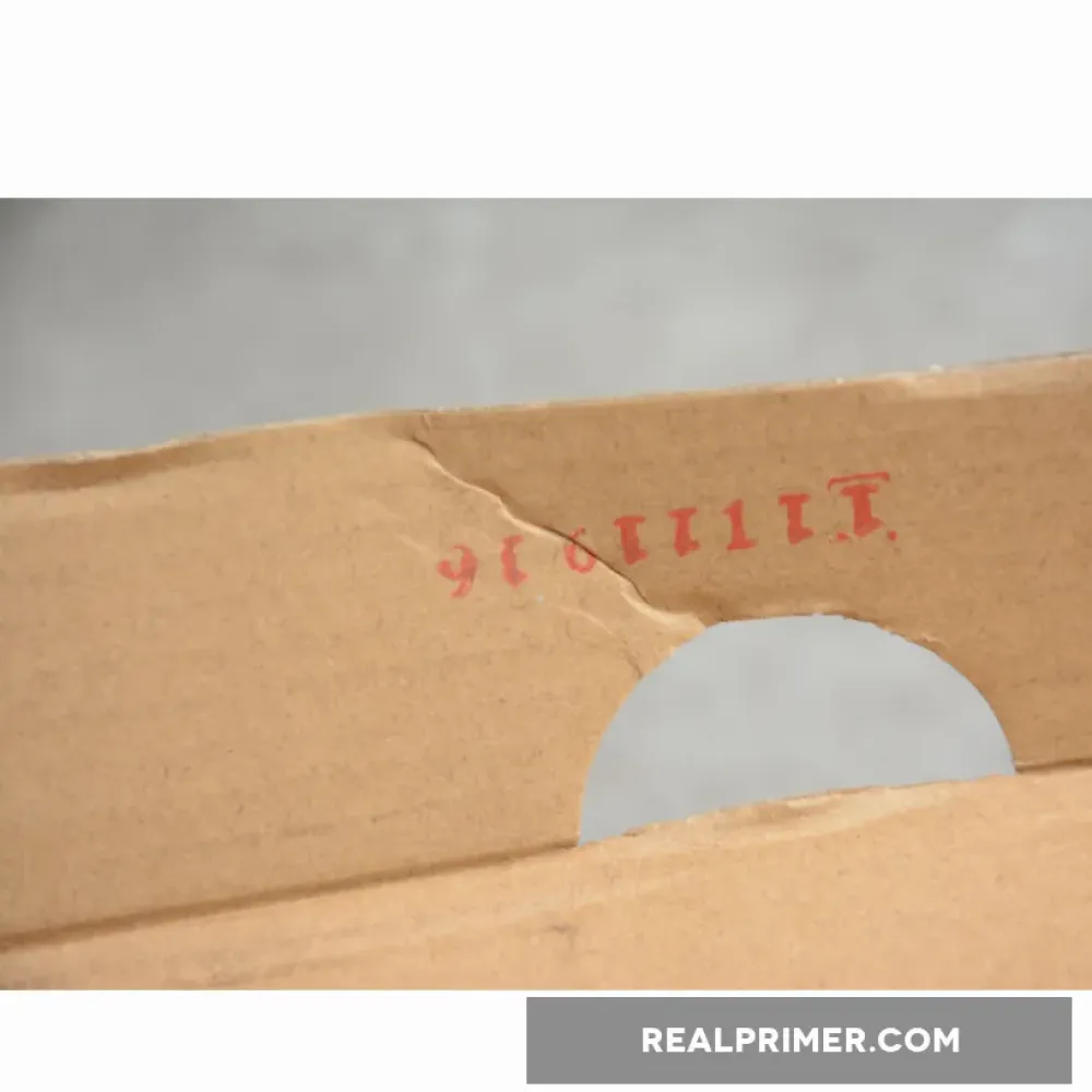 AIR JORDAN 1 MID BRED TOE BLACK/RED/WHITE 554724-066