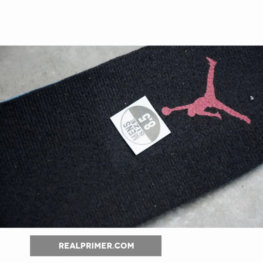 AIR JORDAN 1 MID BRED TOE BLACK/RED/WHITE 554724-066