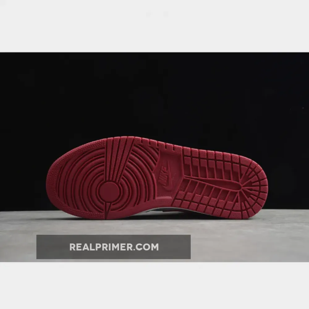 AIR JORDAN 1 MID BRED TOE BLACK/RED/WHITE 554724-066