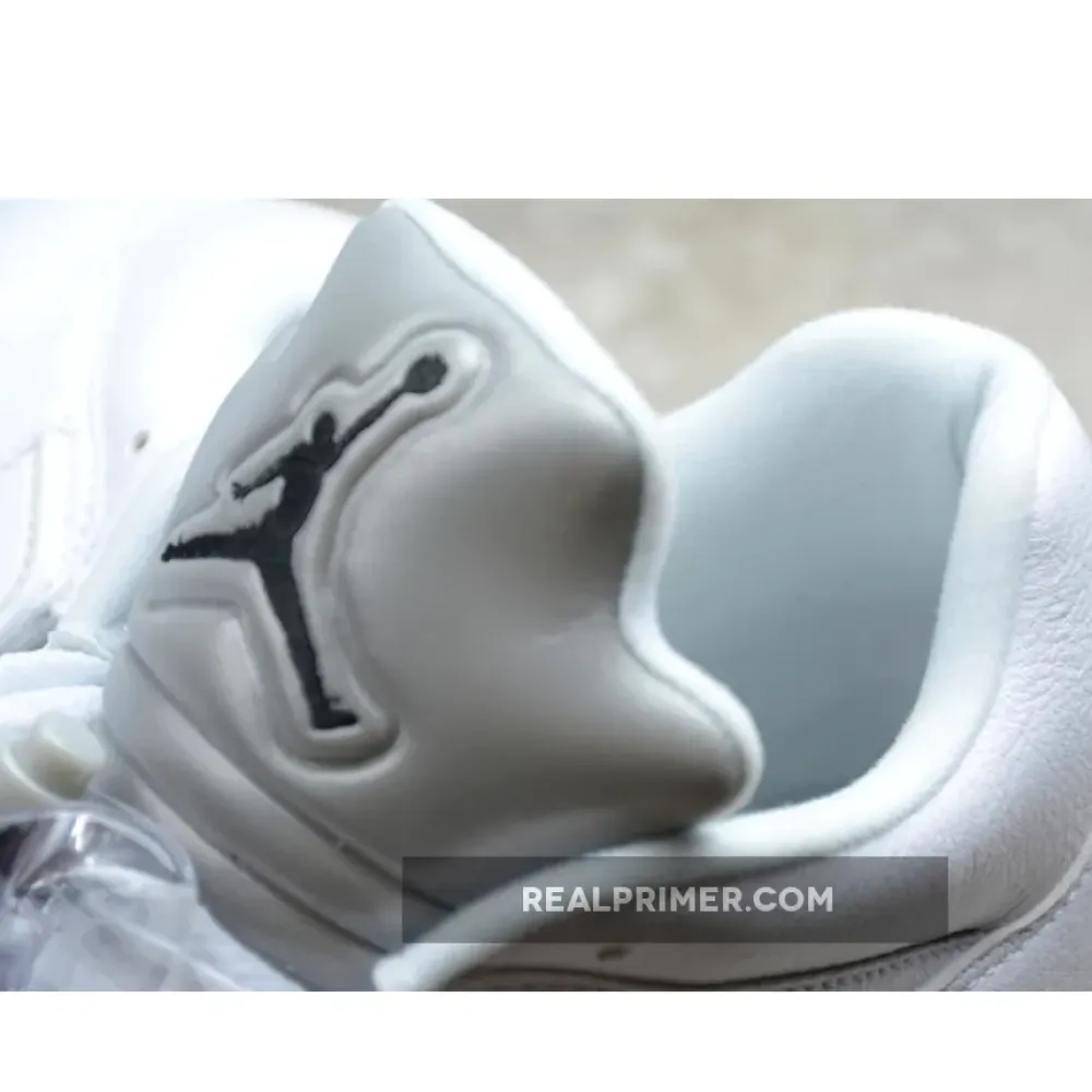 AIR JORDAN 5 RETRO LOW WHITE/WOLF GREY-BLACK 819172-122